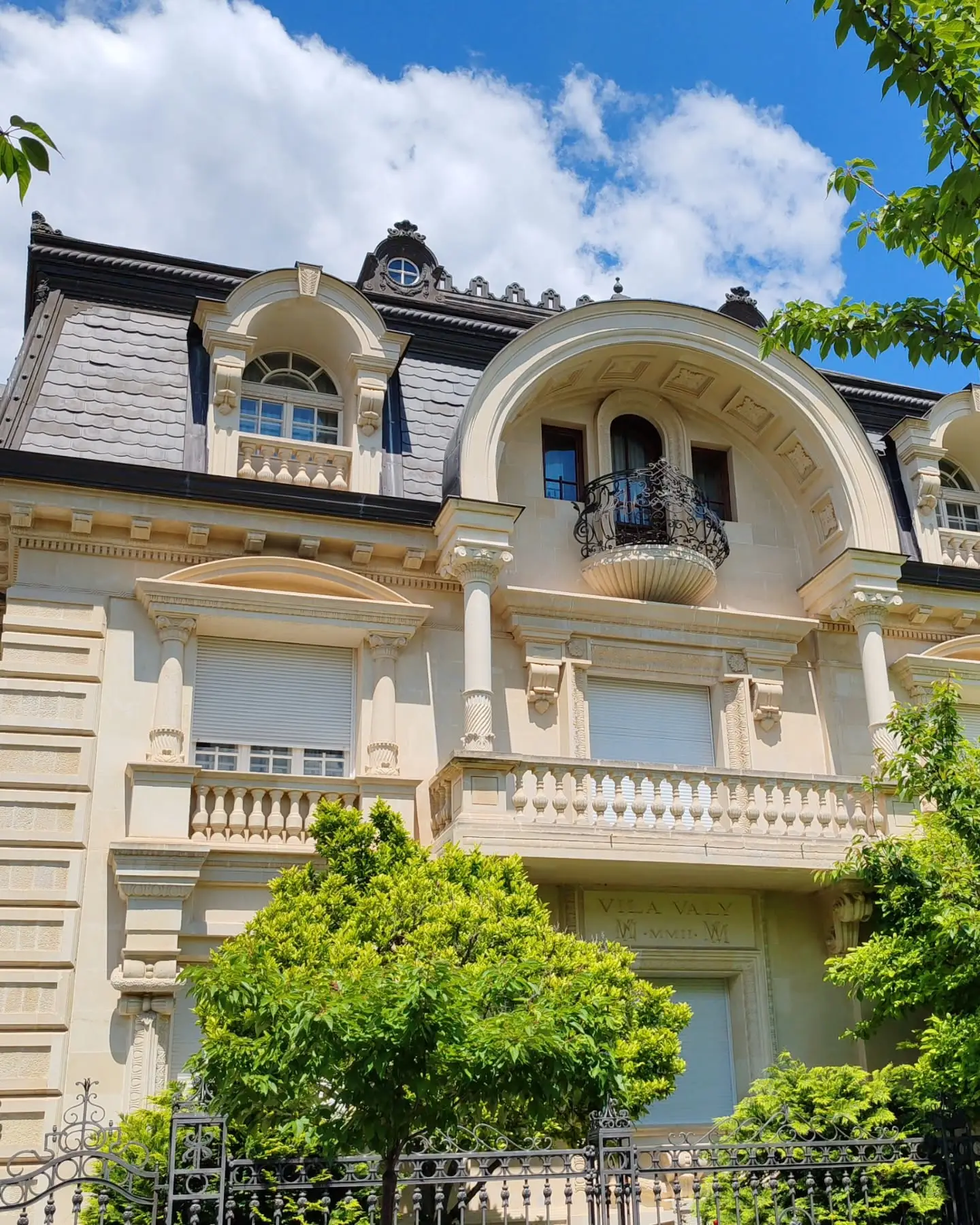 photo 2025 10 30 10 57 36